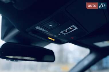 Позашляховик / Кросовер Land Rover Range Rover Evoque 2017 в 