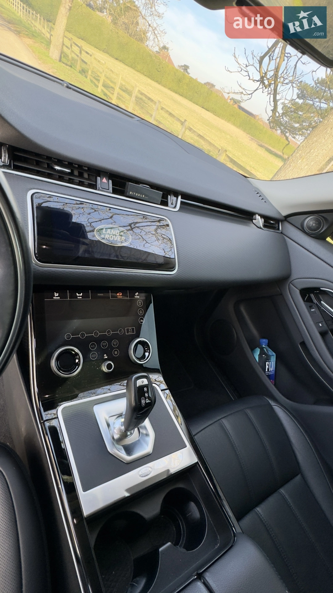 2020 Land Rover Range Rover Evoque - мініатюра 23