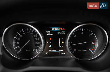 Внедорожник / Кроссовер Land Rover Range Rover Evoque 2012 в 