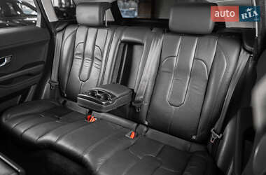 Внедорожник / Кроссовер Land Rover Range Rover Evoque 2012 в 