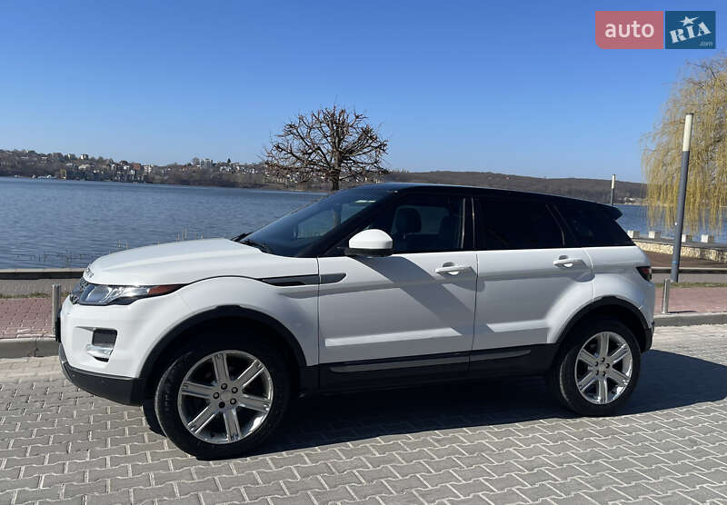 Внедорожник / Кроссовер Land Rover Range Rover Evoque 2015 в Тернополе