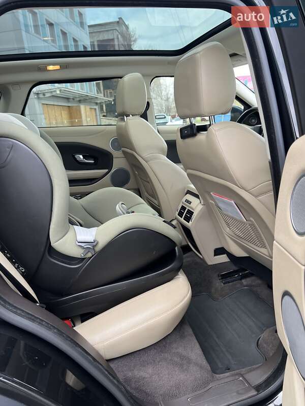 Внедорожник / Кроссовер Land Rover Range Rover Evoque 2016 в Днепре