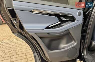 Внедорожник / Кроссовер Land Rover Range Rover Evoque 2019 в 