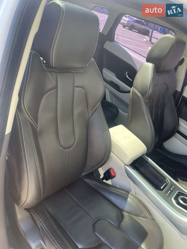 Внедорожник / Кроссовер Land Rover Range Rover Evoque 2014 в Одессе