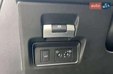 Позашляховик / Кросовер Land Rover Range Rover Evoque 2020 в 