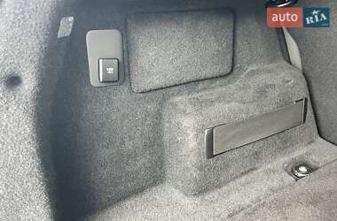Позашляховик / Кросовер Land Rover Range Rover Evoque 2020 в 