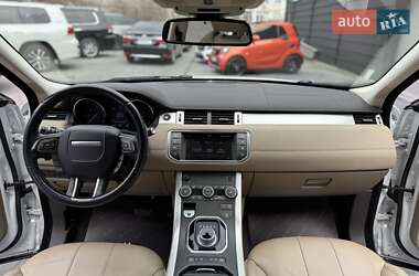 Внедорожник / Кроссовер Land Rover Range Rover Evoque 2016 в 