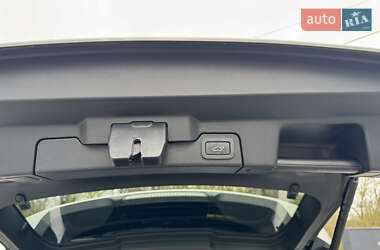 Внедорожник / Кроссовер Land Rover Range Rover Evoque 2013 в 