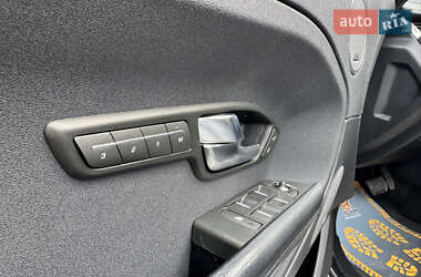 Внедорожник / Кроссовер Land Rover Range Rover Evoque 2013 в 