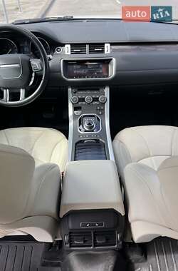 Внедорожник / Кроссовер Land Rover Range Rover Evoque 2017 в 