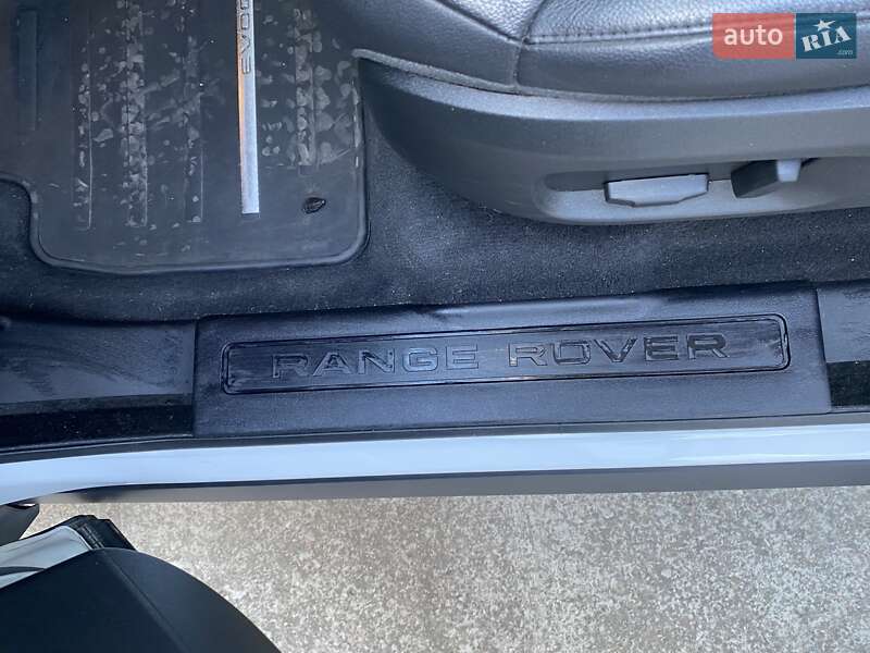Внедорожник / Кроссовер Land Rover Range Rover Evoque 2018 в Днепре