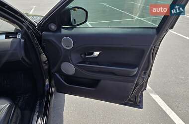 Внедорожник / Кроссовер Land Rover Range Rover Evoque 2015 в 
