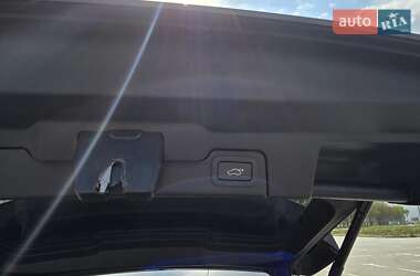 Внедорожник / Кроссовер Land Rover Range Rover Evoque 2015 в 