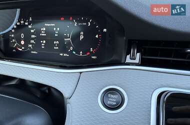 Внедорожник / Кроссовер Land Rover Range Rover Evoque 2021 в 