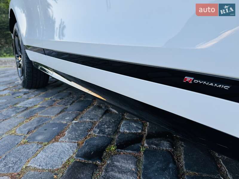 Внедорожник / Кроссовер Land Rover Range Rover Evoque 2019 в Киеве