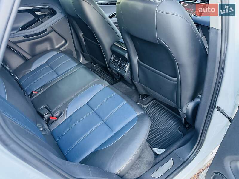 Внедорожник / Кроссовер Land Rover Range Rover Evoque 2019 в Киеве