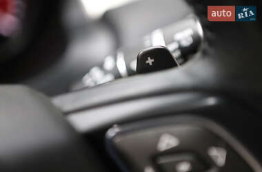 Внедорожник / Кроссовер Land Rover Range Rover Evoque 2015 в 