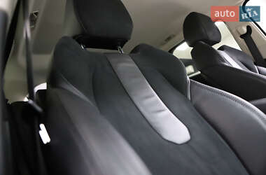 Внедорожник / Кроссовер Land Rover Range Rover Evoque 2015 в 