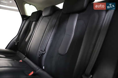 Внедорожник / Кроссовер Land Rover Range Rover Evoque 2015 в 