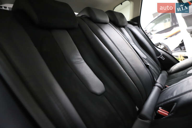 Внедорожник / Кроссовер Land Rover Range Rover Evoque 2015 в Дрогобыче