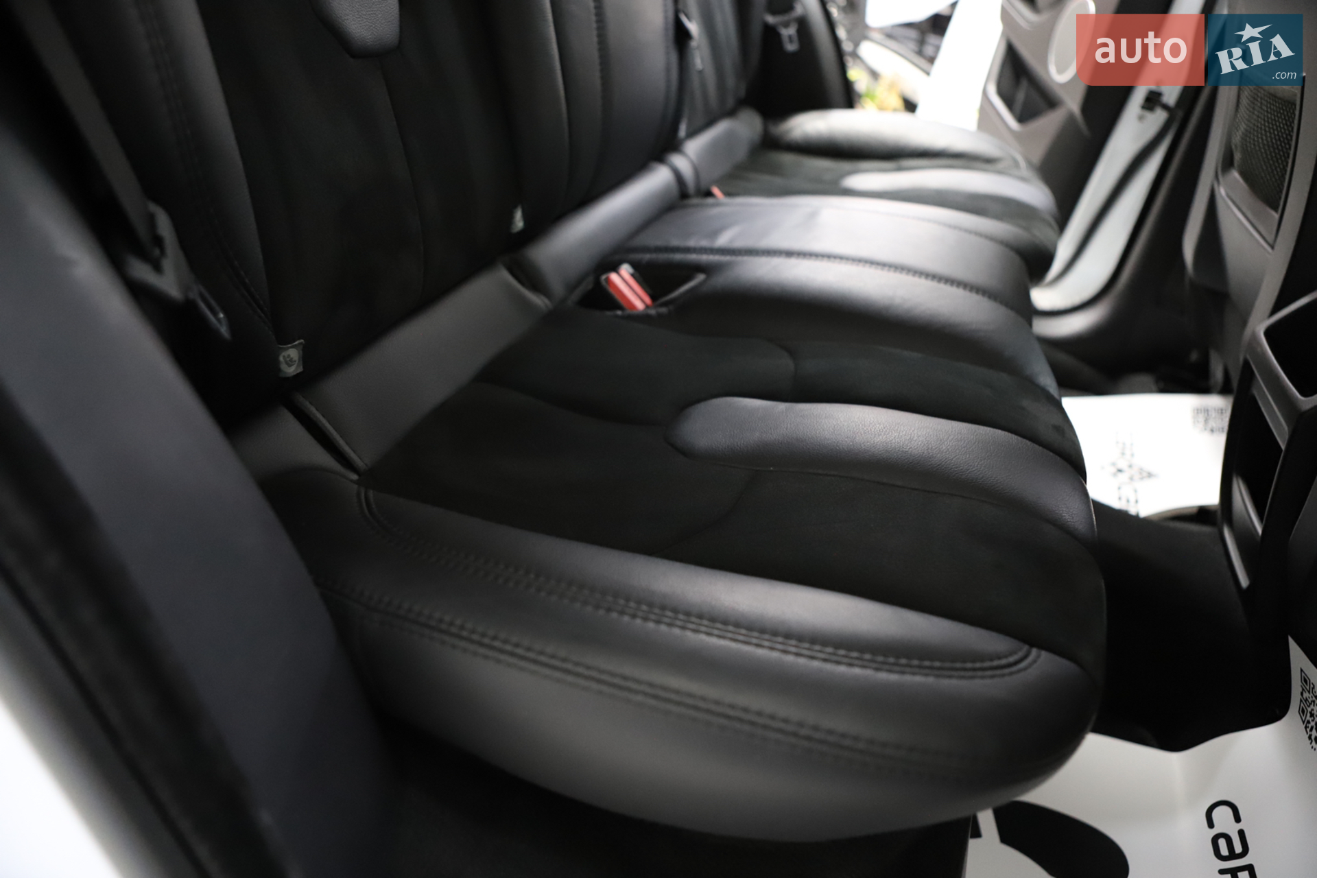 2015 Land Rover Range Rover Evoque - мініатюра 116