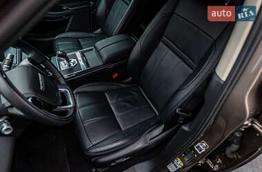 Внедорожник / Кроссовер Land Rover Range Rover Evoque 2020 в 