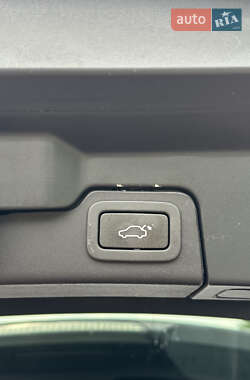 Внедорожник / Кроссовер Land Rover Range Rover Evoque 2011 в 