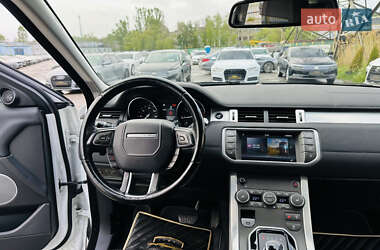 Позашляховик / Кросовер Land Rover Range Rover Evoque 2018 в 