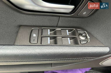 Позашляховик / Кросовер Land Rover Range Rover Evoque 2015 в 