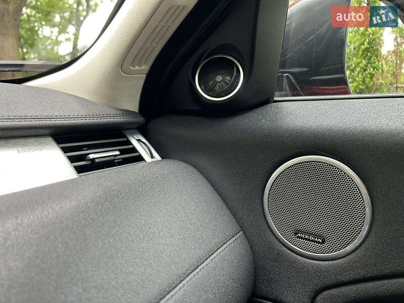 Внедорожник / Кроссовер Land Rover Range Rover Evoque 2015 в Львове