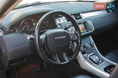 Внедорожник / Кроссовер Land Rover Range Rover Evoque 2016 в 