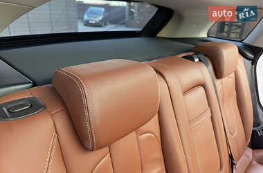 Внедорожник / Кроссовер Land Rover Range Rover Evoque 2012 в 