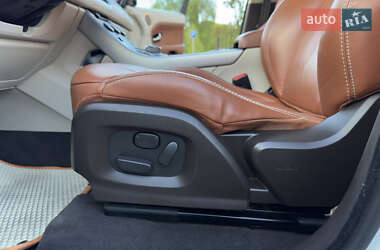 Внедорожник / Кроссовер Land Rover Range Rover Evoque 2012 в 