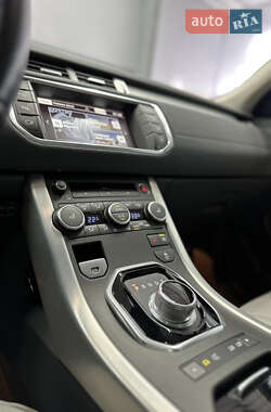 Внедорожник / Кроссовер Land Rover Range Rover Evoque 2015 в 