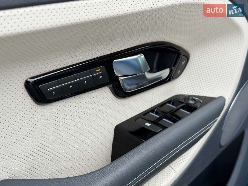 Позашляховик / Кросовер Land Rover Range Rover Evoque 2012 в Луцьку фото 24 Позашляховик / Кросовер Land Rover Range Rover Evoque 2012 в Луцьку