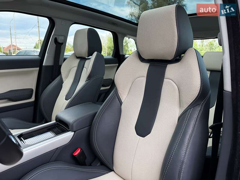 Позашляховик / Кросовер Land Rover Range Rover Evoque 2012 в Луцьку фото 26 Позашляховик / Кросовер Land Rover Range Rover Evoque 2012 в Луцьку