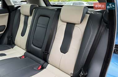 Внедорожник / Кроссовер Land Rover Range Rover Evoque 2012 в 