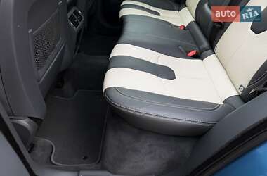 Внедорожник / Кроссовер Land Rover Range Rover Evoque 2012 в 