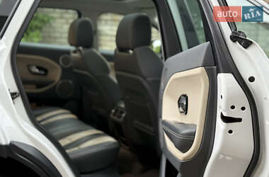 Внедорожник / Кроссовер Land Rover Range Rover Evoque 2013 в 