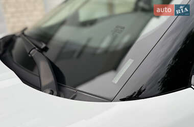 Внедорожник / Кроссовер Land Rover Range Rover Evoque 2013 в 