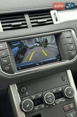 Внедорожник / Кроссовер Land Rover Range Rover Evoque 2015 в 