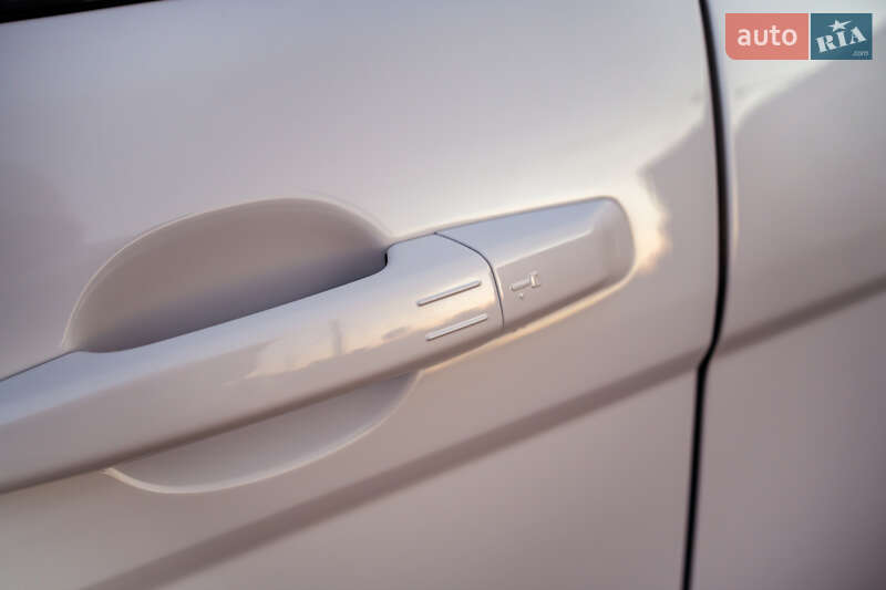 Внедорожник / Кроссовер Land Rover Range Rover Evoque 2013 в Луцке