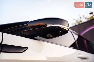 Внедорожник / Кроссовер Land Rover Range Rover Evoque 2013 в 