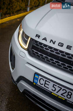 Позашляховик / Кросовер Land Rover Range Rover Evoque 2015 в Чернівцях
