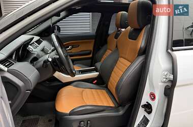 Внедорожник / Кроссовер Land Rover Range Rover Evoque 2016 в 