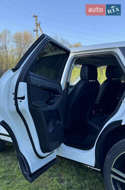 Внедорожник / Кроссовер Land Rover Range Rover Evoque 2019 в 