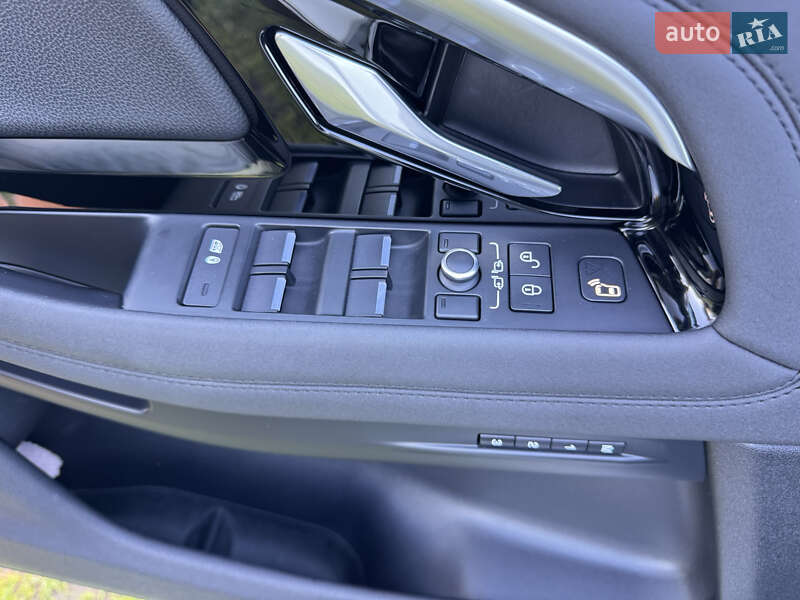 Позашляховик / Кросовер Land Rover Range Rover Evoque 2019 в Луцьку