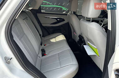 Позашляховик / Кросовер Land Rover Range Rover Evoque 2021 в 