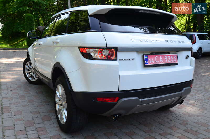Внедорожник / Кроссовер Land Rover Range Rover Evoque 2015 в Трускавце