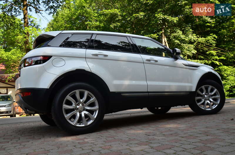 Внедорожник / Кроссовер Land Rover Range Rover Evoque 2015 в Трускавце